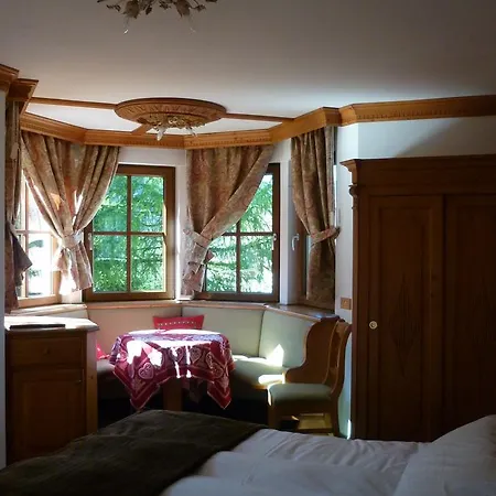 Hotel Millenniumhotel 3*